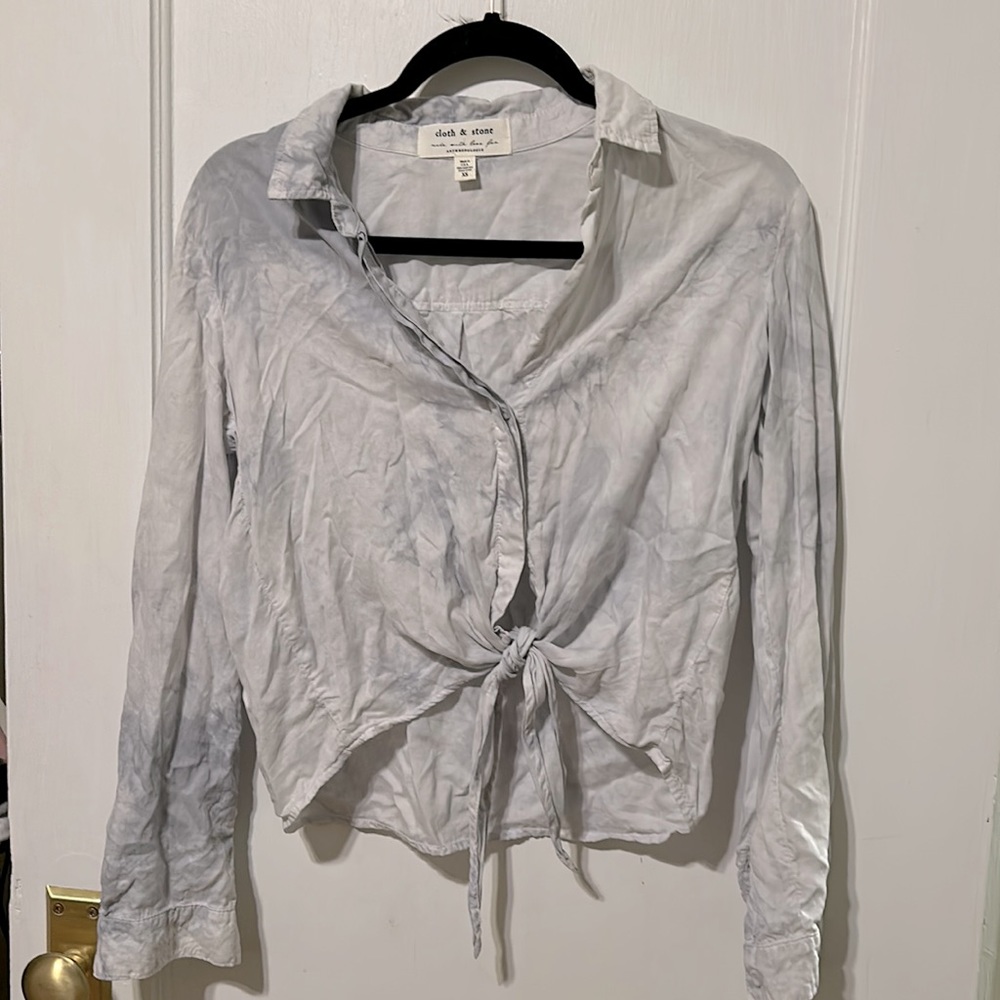 Tie-dye cloth & stone Anthropologie tie front top